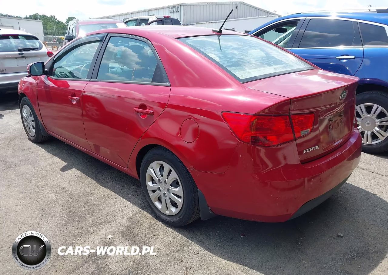 2013 Kia Forte Ex VIN:KNAFU4A2XD5700913 - 3