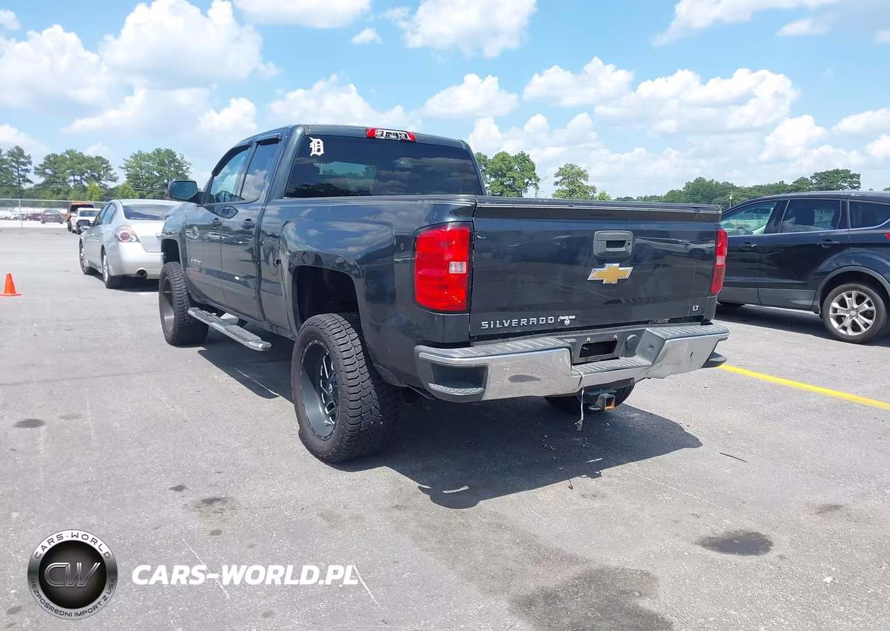 2018 Chevrolet Silverado 1500 1Lt VIN:1GCRCREC8JZ154264 - 3