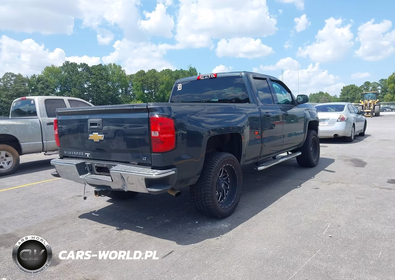 2018 Chevrolet Silverado 1500 1Lt VIN:1GCRCREC8JZ154264 - 4