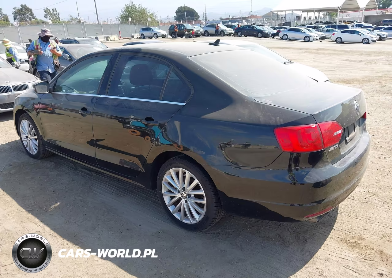 2014 Volkswagen Jetta 1.8T Sel VIN:3VWL17AJ0EM380078 - 3