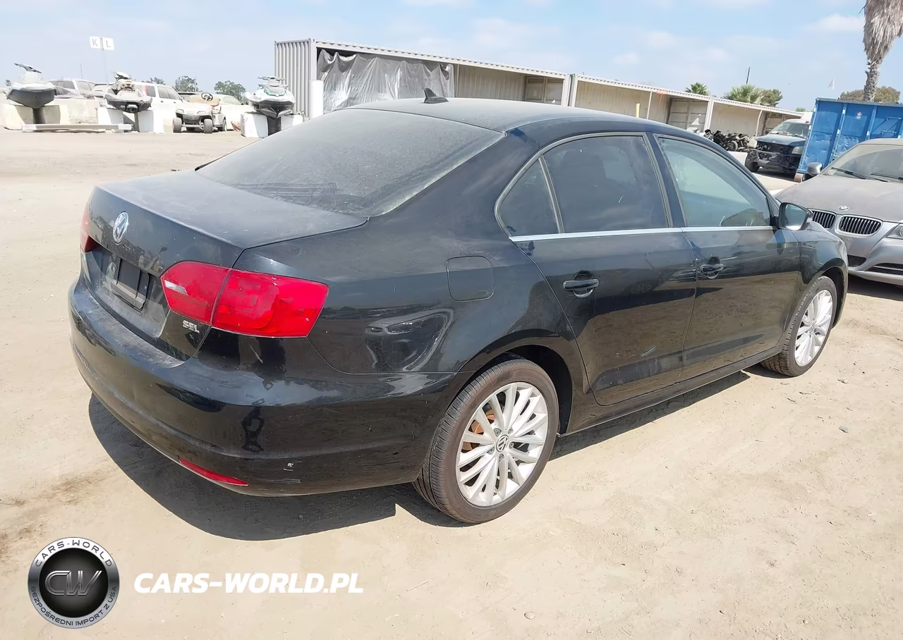 2014 Volkswagen Jetta 1.8T Sel VIN:3VWL17AJ0EM380078 - 4