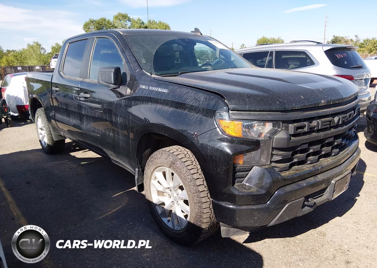 2022 Chevrolet Silverado 1500 4Wd Short Bed Custom – zdjęcie 1 z 22