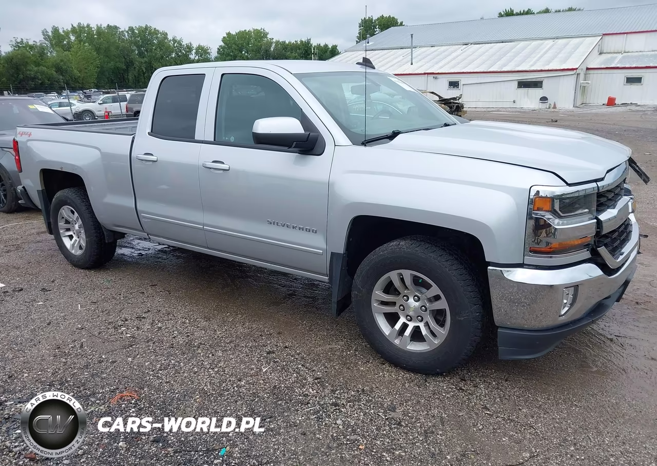 2017 Chevrolet Silverado 1500 Lt VIN:1GCVKREC3HZ194229 - 1