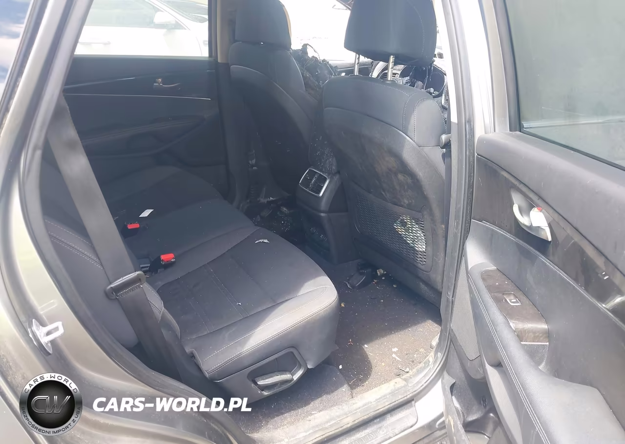 2017 Kia Sorento 3.3L Lx VIN:5XYPGDA55HG203211 - 8