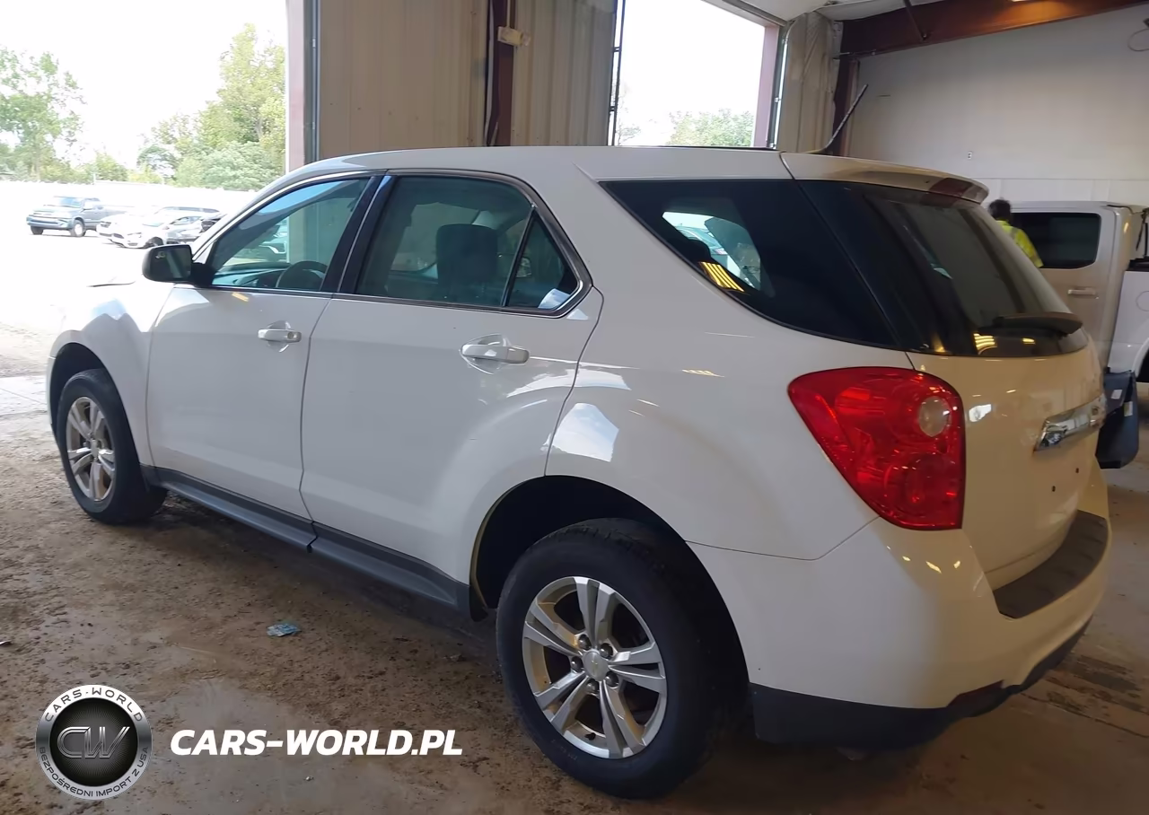 2014 Chevrolet Equinox Ls VIN:1GNALAEK5EZ116817 - 3