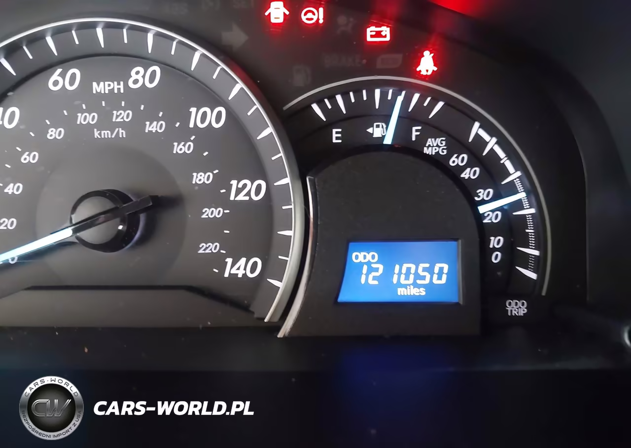 2015 Toyota Camry Le VIN:4T1BF1FK5FU042361 - 16