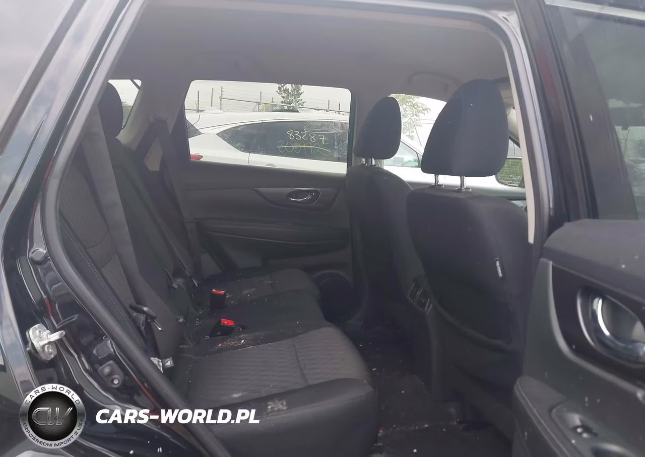 2019 Nissan Rogue S VIN:5N1AT2MV7KC784963 - 8
