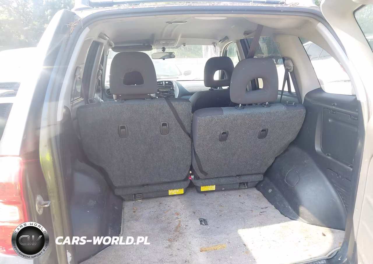 2004 Toyota Rav4 VIN:JTEHD20V240018726 - 13