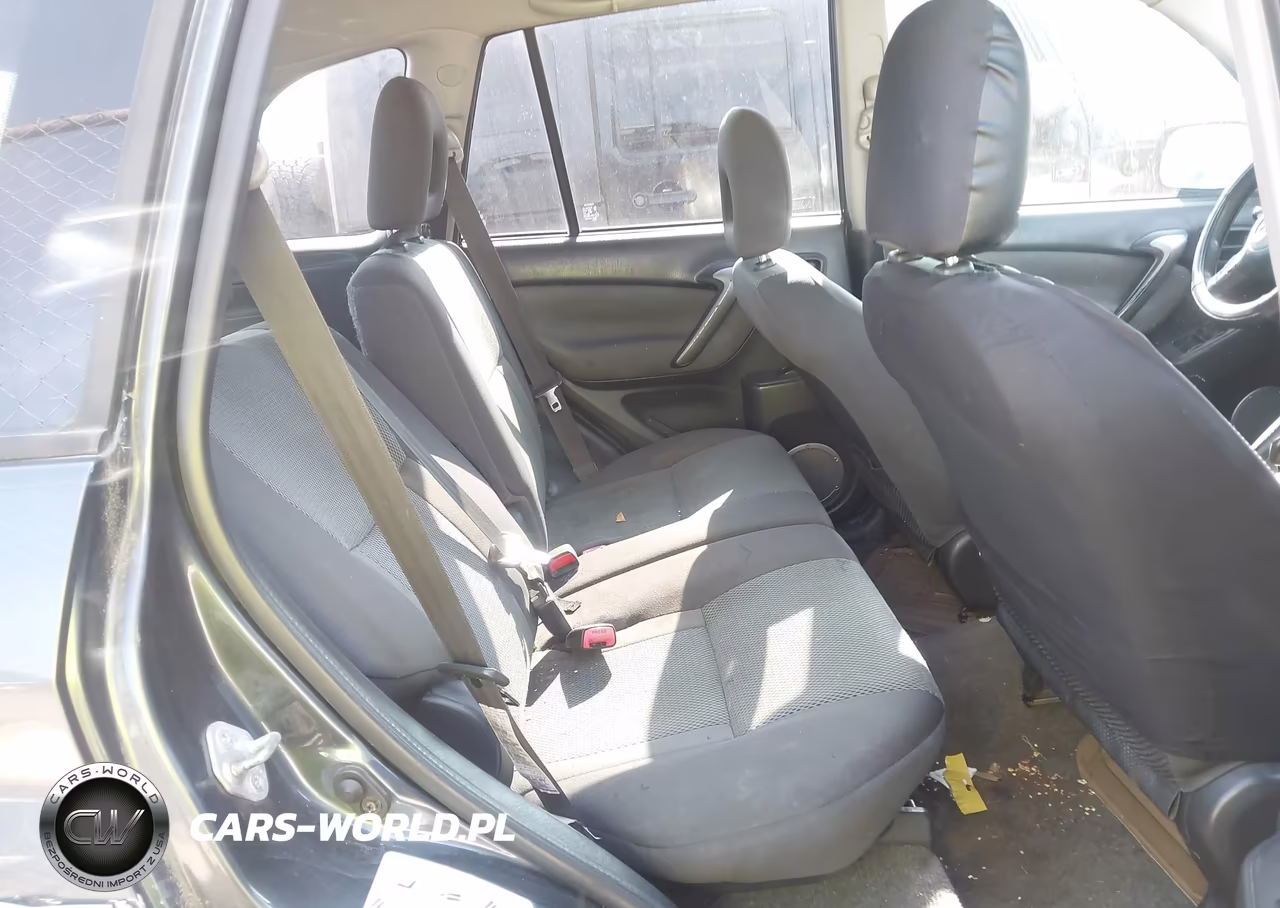 2004 Toyota Rav4 VIN:JTEHD20V240018726 - 8