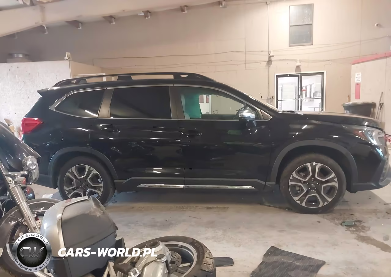 2023 Subaru Ascent Limited 7-Passenger VIN:4S4WMAUD8P3423950 - 13