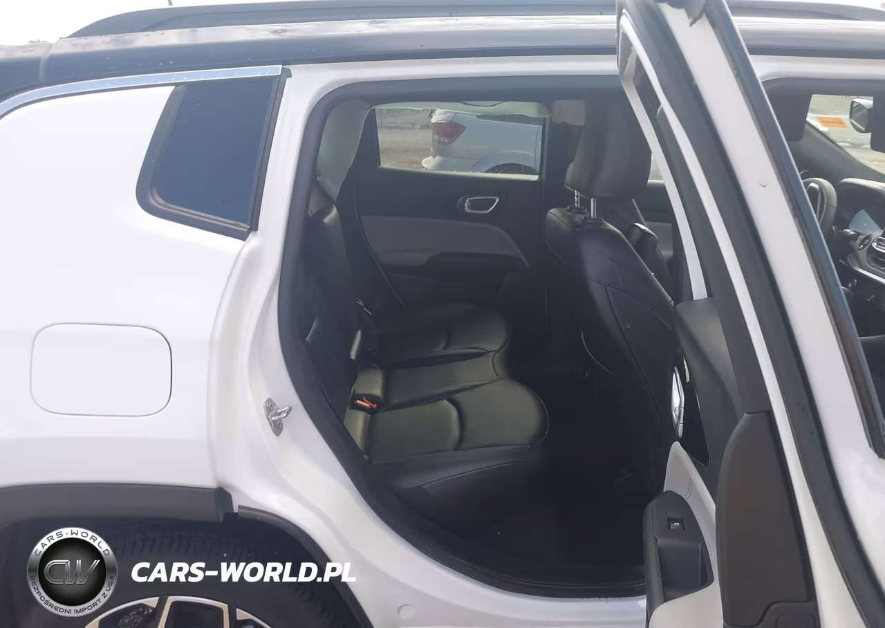 2026 Jeep Compass Limited VIN:3C4NJDCN0TT175793 - 8