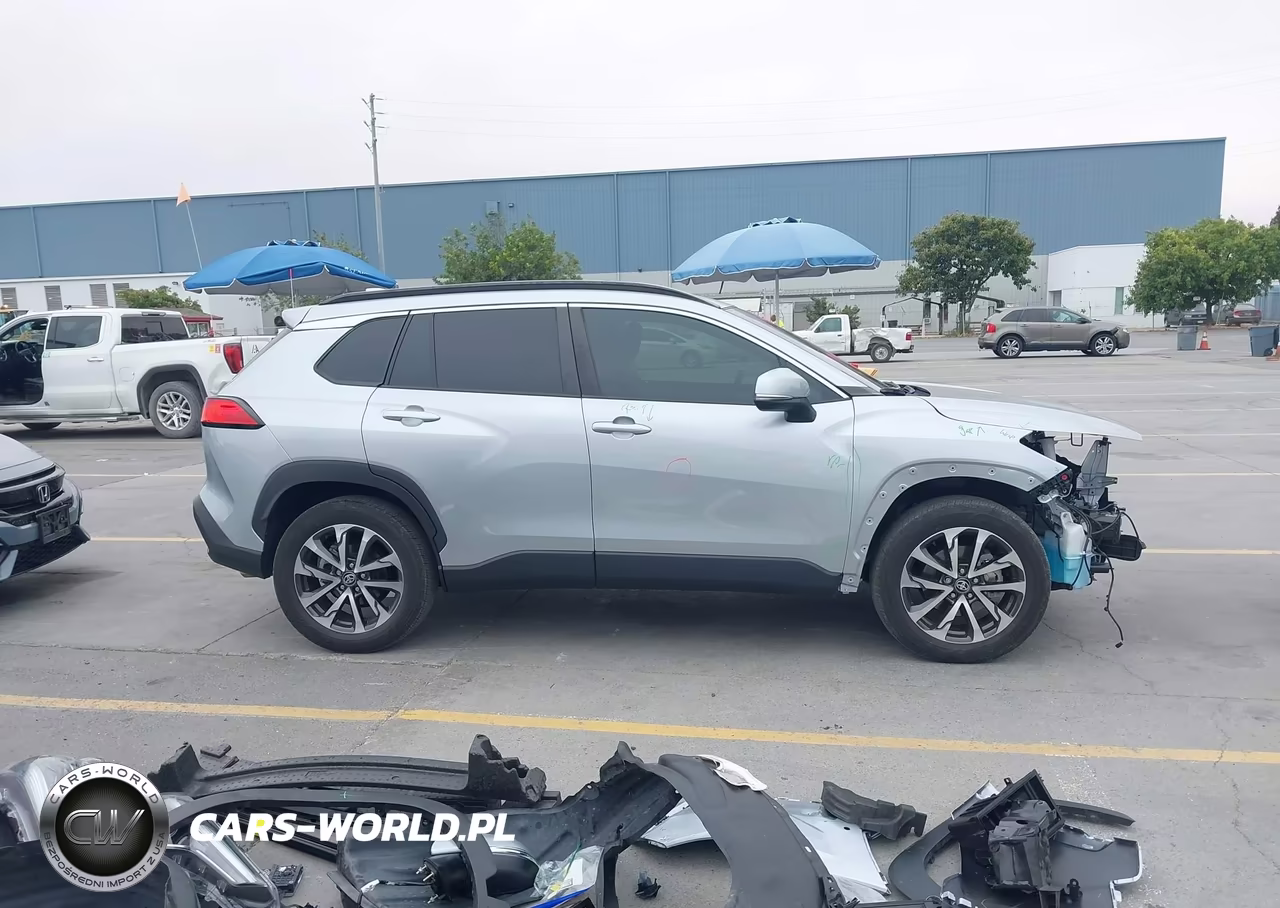 2024 Toyota Corolla Cross Xle VIN:7MUDAABG7RV080153 - 14