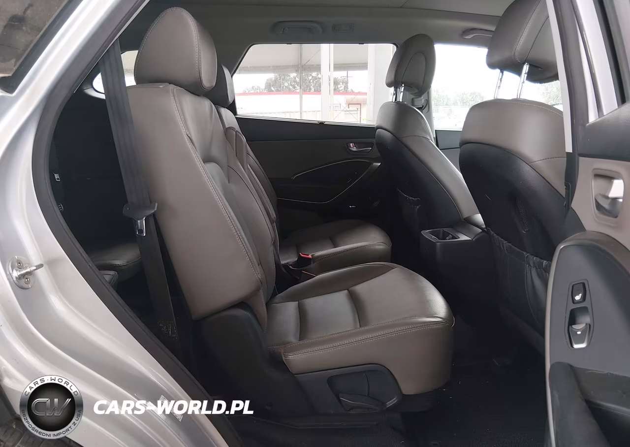 2017 Hyundai Santa Fe Limited Ultimate VIN:KM8SR4HFXHU210555 - 8