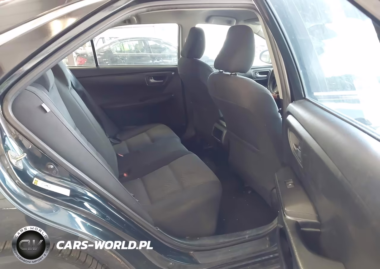 2016 Toyota Camry Le VIN:4T4BF1FK3GR550951 - 8