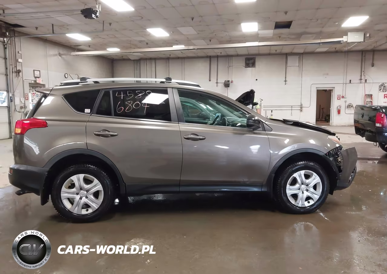 2015 Toyota Rav4 Le VIN:2T3BFREV4FW242763 - 13
