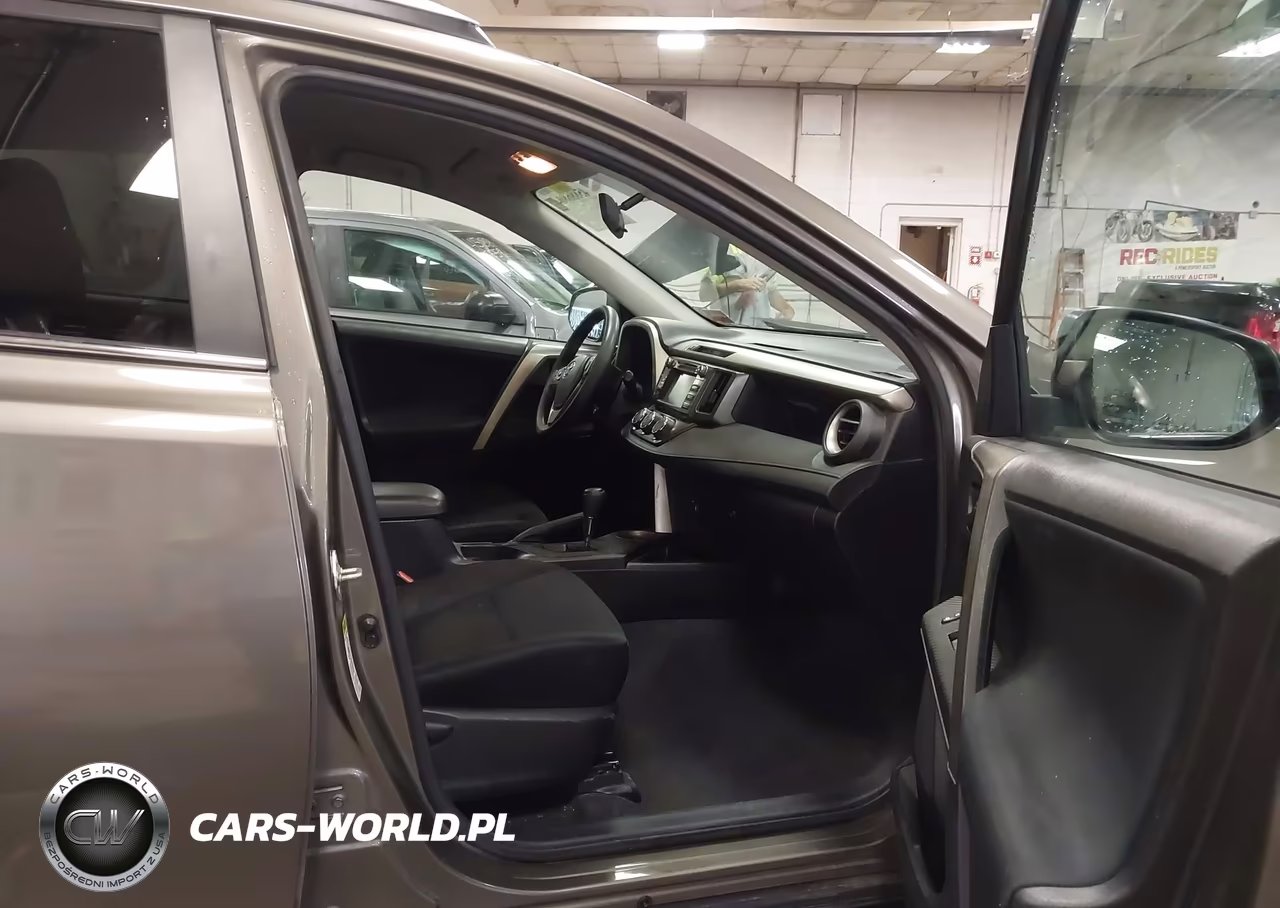 2015 Toyota Rav4 Le VIN:2T3BFREV4FW242763 - 5