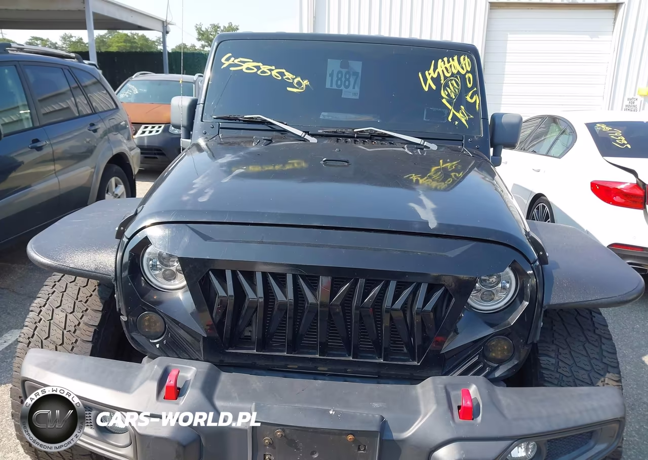 2007 Jeep Wrangler Unlimited X VIN:1J4GA39167L174697 - 12