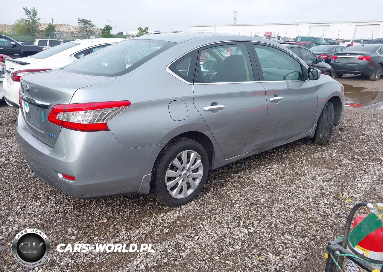 2014 Nissan Sentra S VIN:3N1AB7AP9EY272890 - 4