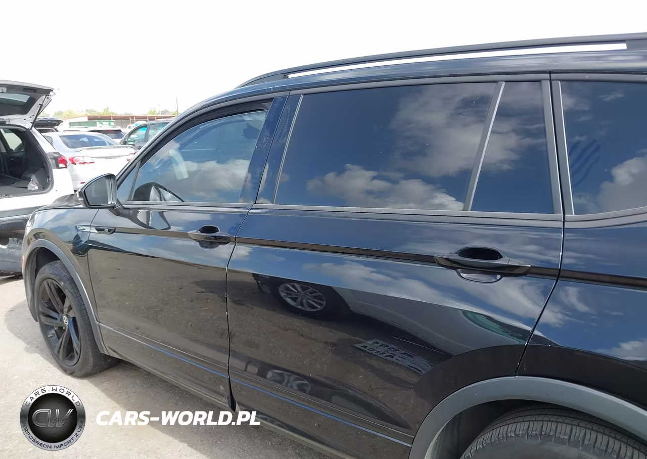 2024 Volkswagen Tiguan 2.0T Se R-Line Black VIN:3VVCB7AX2RM059350 - 15