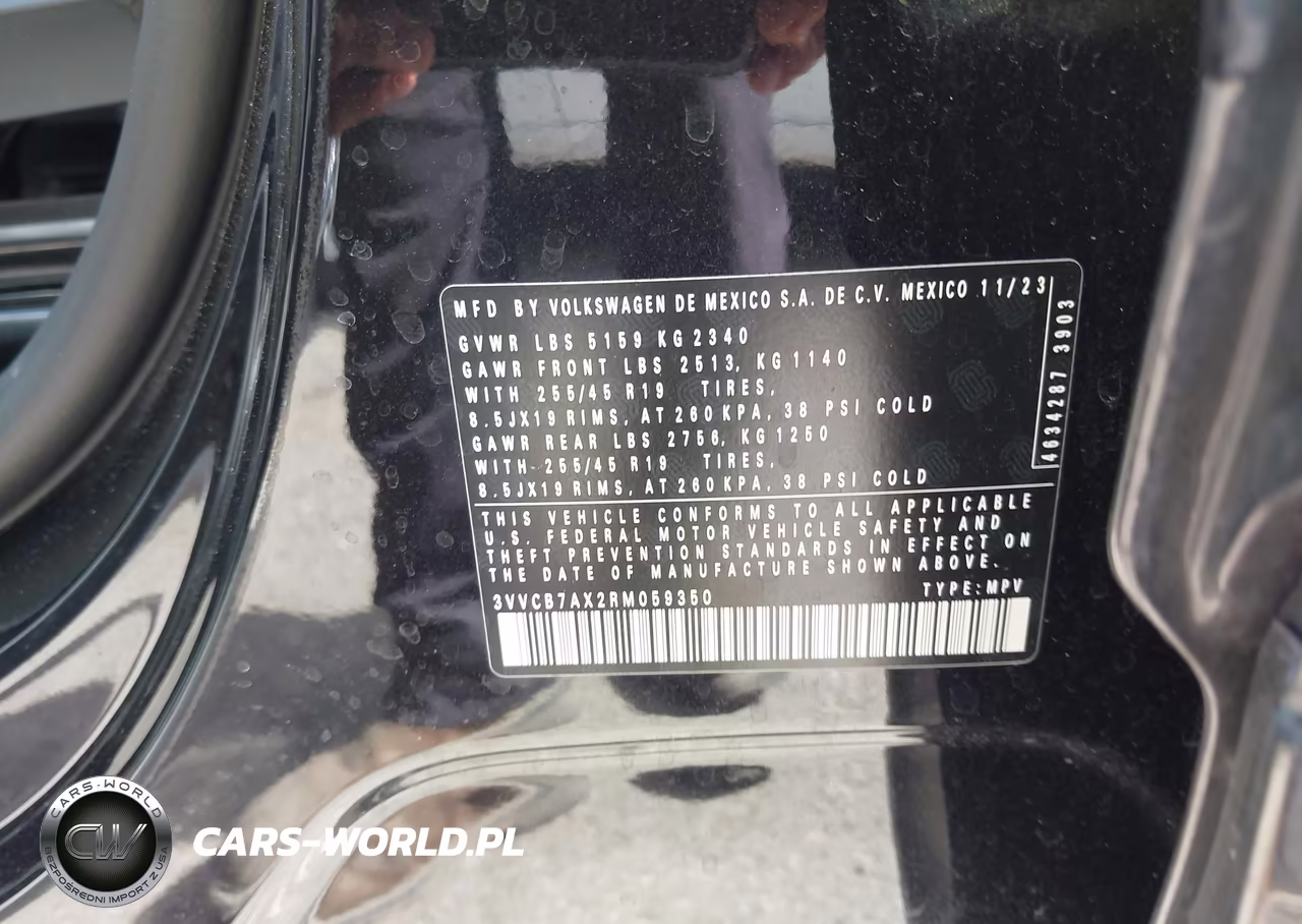 2024 Volkswagen Tiguan 2.0T Se R-Line Black VIN:3VVCB7AX2RM059350 - 9
