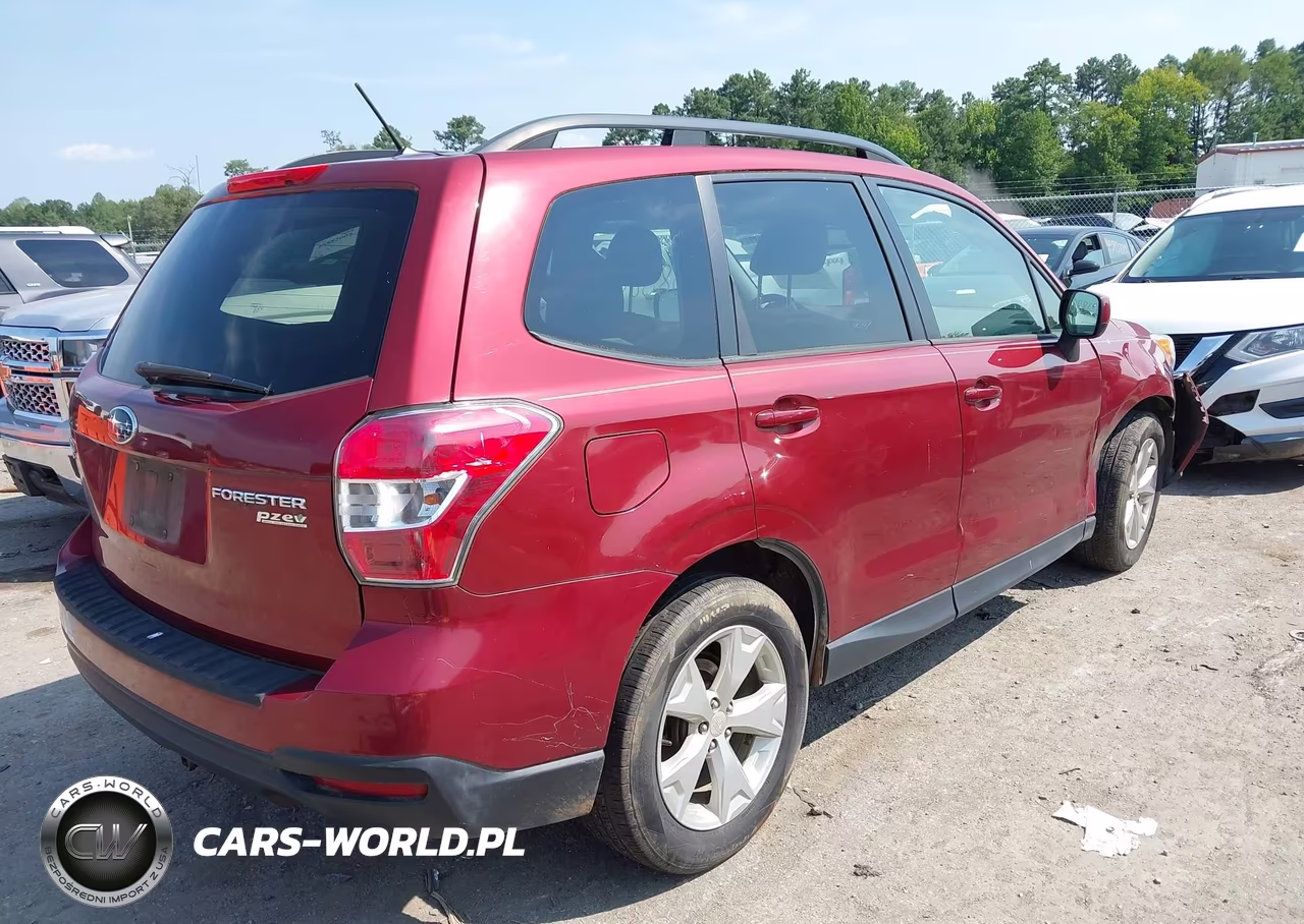 2015 Subaru Forester 2.5I Premium VIN:JF2SJAFC1FH571604 - 4