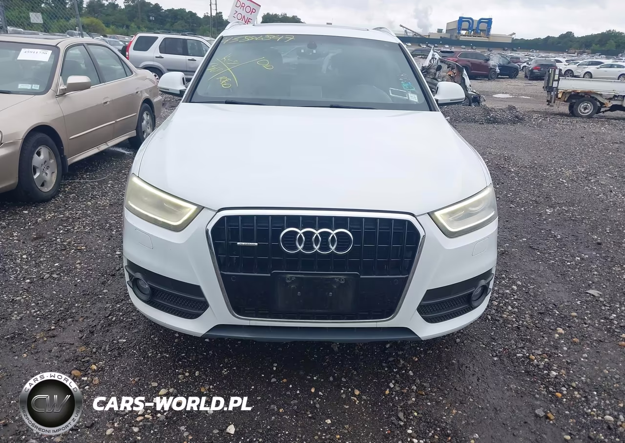 2015 Audi Q3 2.0T Premium Plus VIN:WA1EFCFS4FR010415 - 12