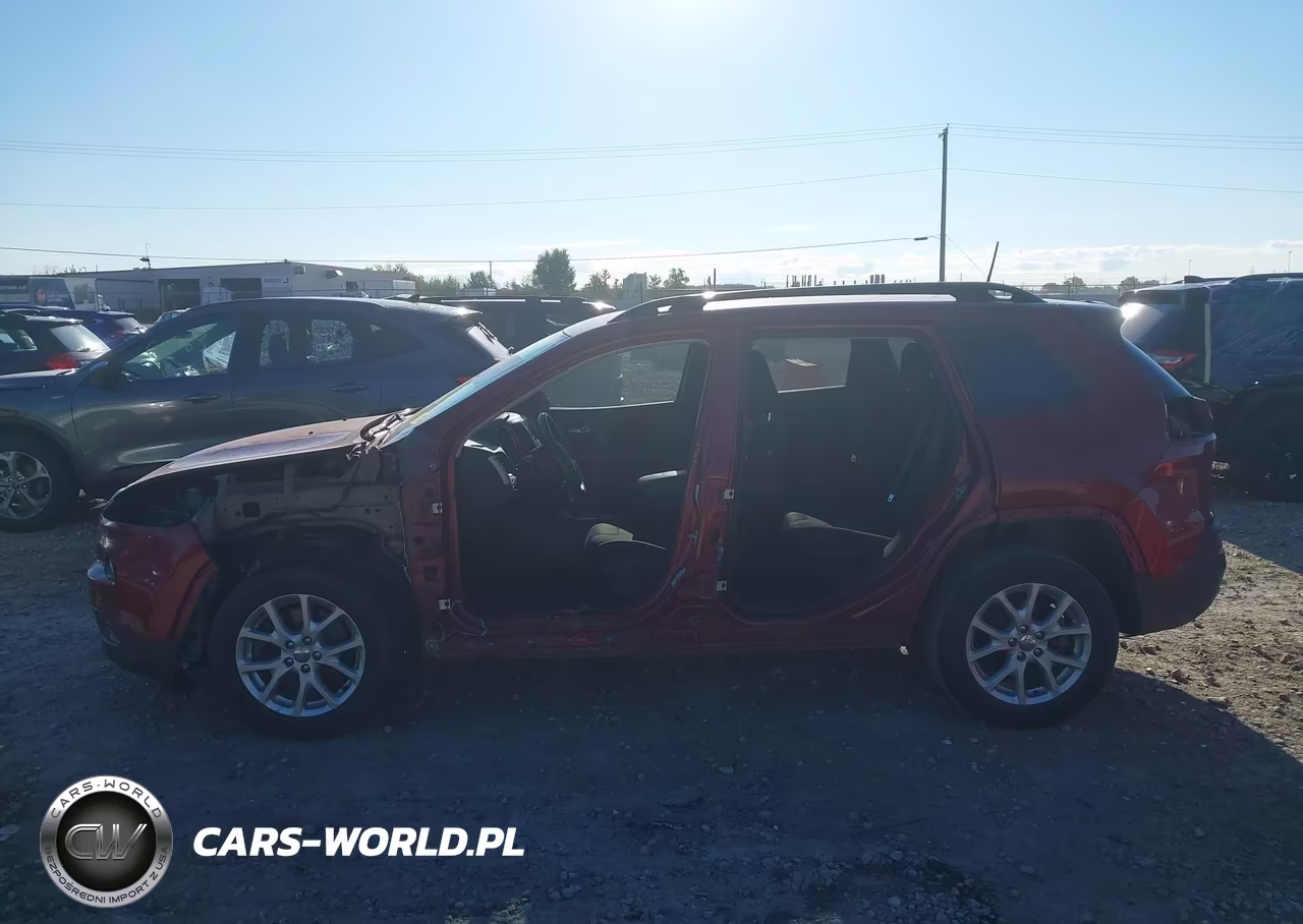2016 Jeep Cherokee Sport VIN:1C4PJLAB9GW159622 - 15