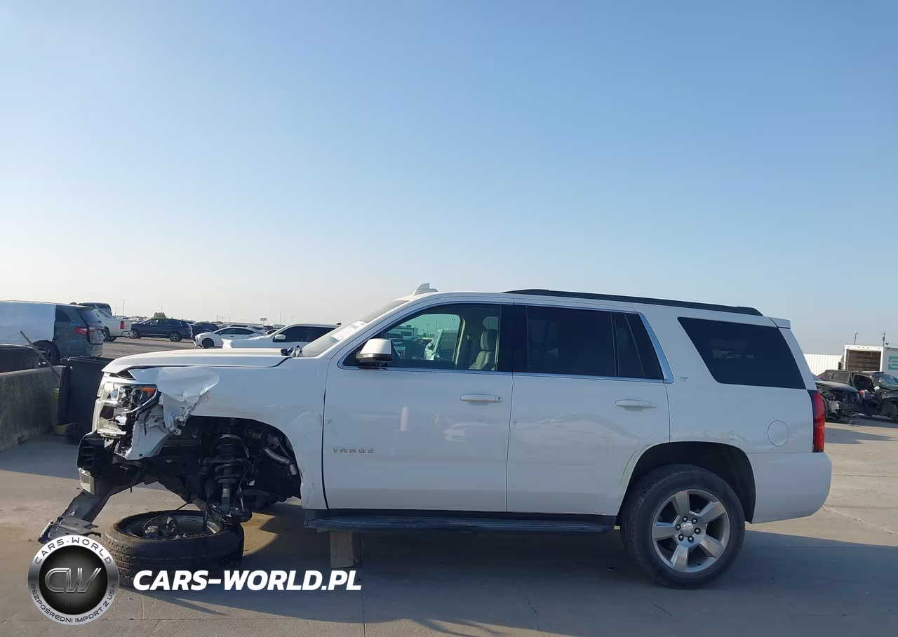 2018 Chevrolet Tahoe Lt VIN:1GNSCBKC1JR211344 - 14