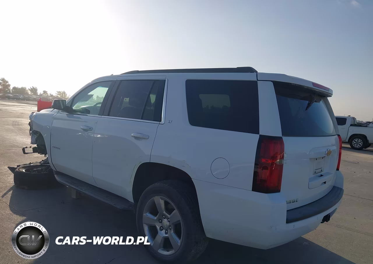 2018 Chevrolet Tahoe Lt VIN:1GNSCBKC1JR211344 - 3