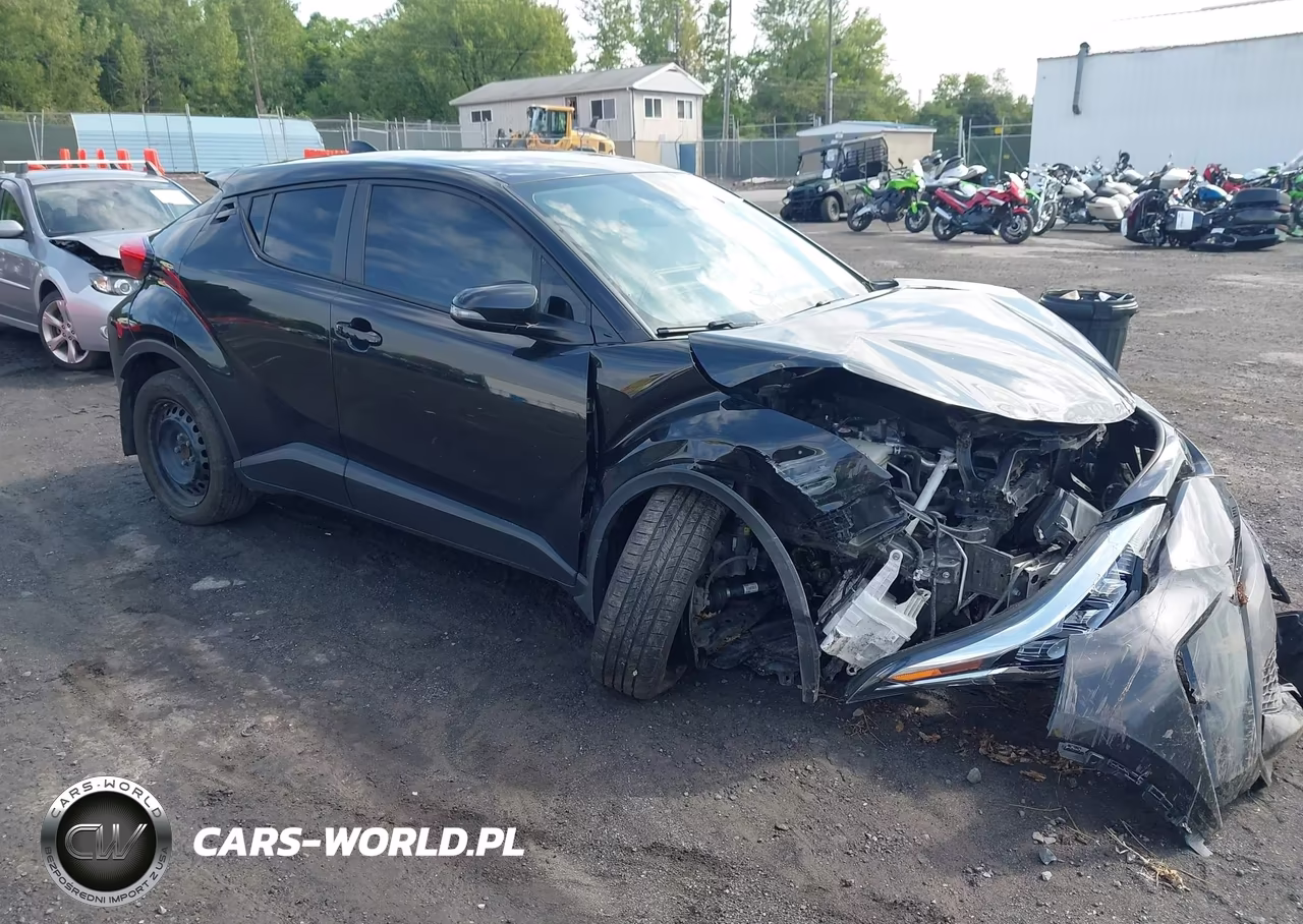 2021 Toyota C-Hr Le – zdjęcie 1 z 16