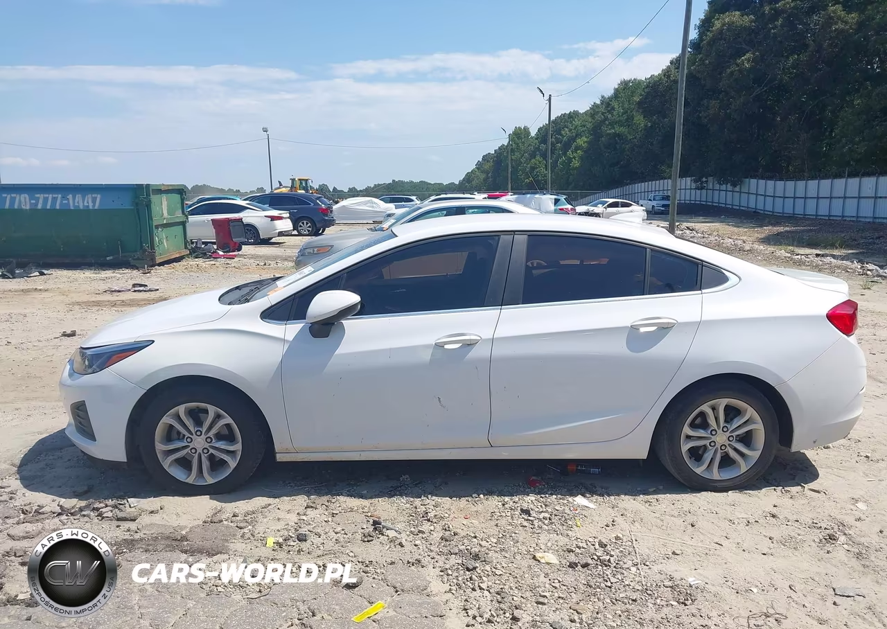 2019 Chevrolet Cruze Lt VIN:1G1BE5SM2K7146300 - 14