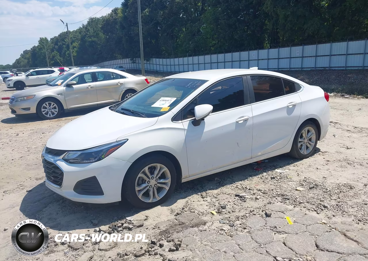 2019 Chevrolet Cruze Lt VIN:1G1BE5SM2K7146300 - 2