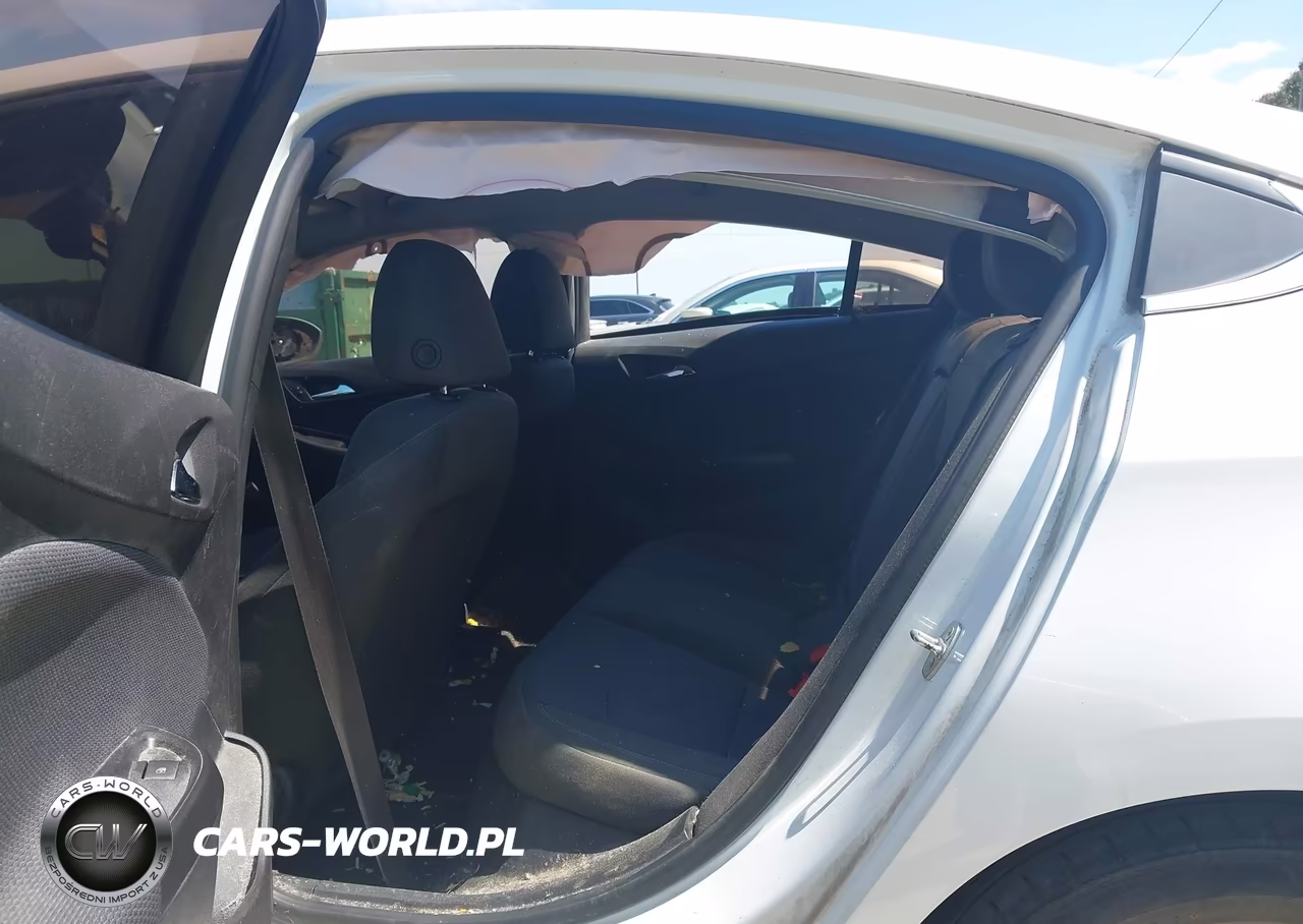 2019 Chevrolet Cruze Lt VIN:1G1BE5SM2K7146300 - 8