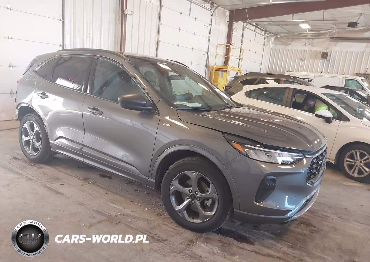 2024 Ford Escape St-Line – zdjęcie 1 z 16