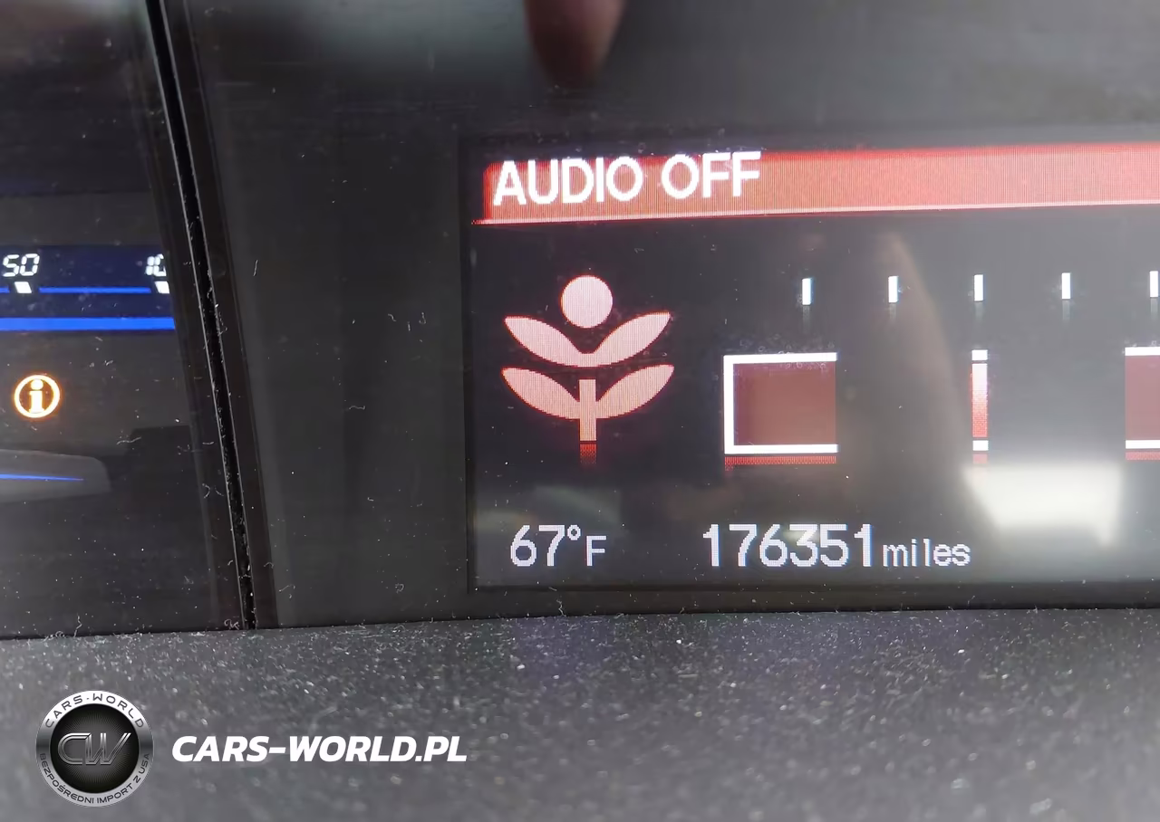 2012 Honda Civic Hybrid VIN:JHMFB4F26CS004775 - 16