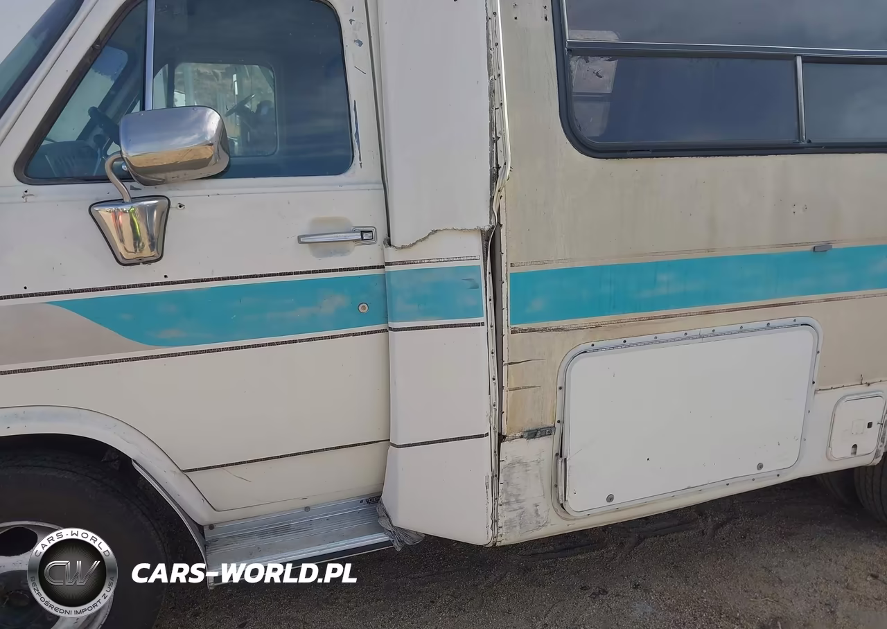 1984 Chevrolet G30 VIN:2GBGG31M8E4177553 - 19