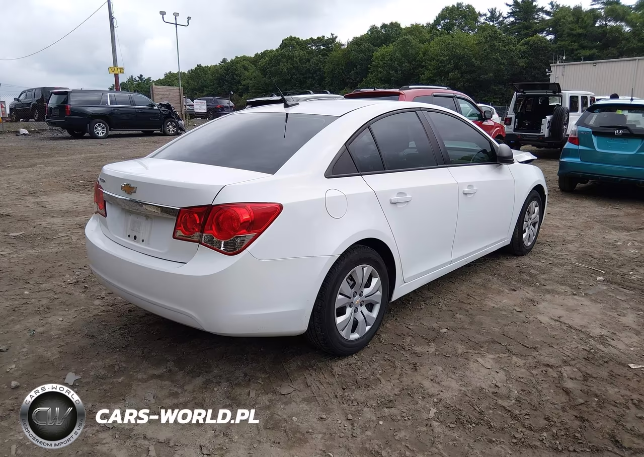 2013 Chevrolet Cruze Ls Auto VIN:1G1PA5SGXD7173503 - 4