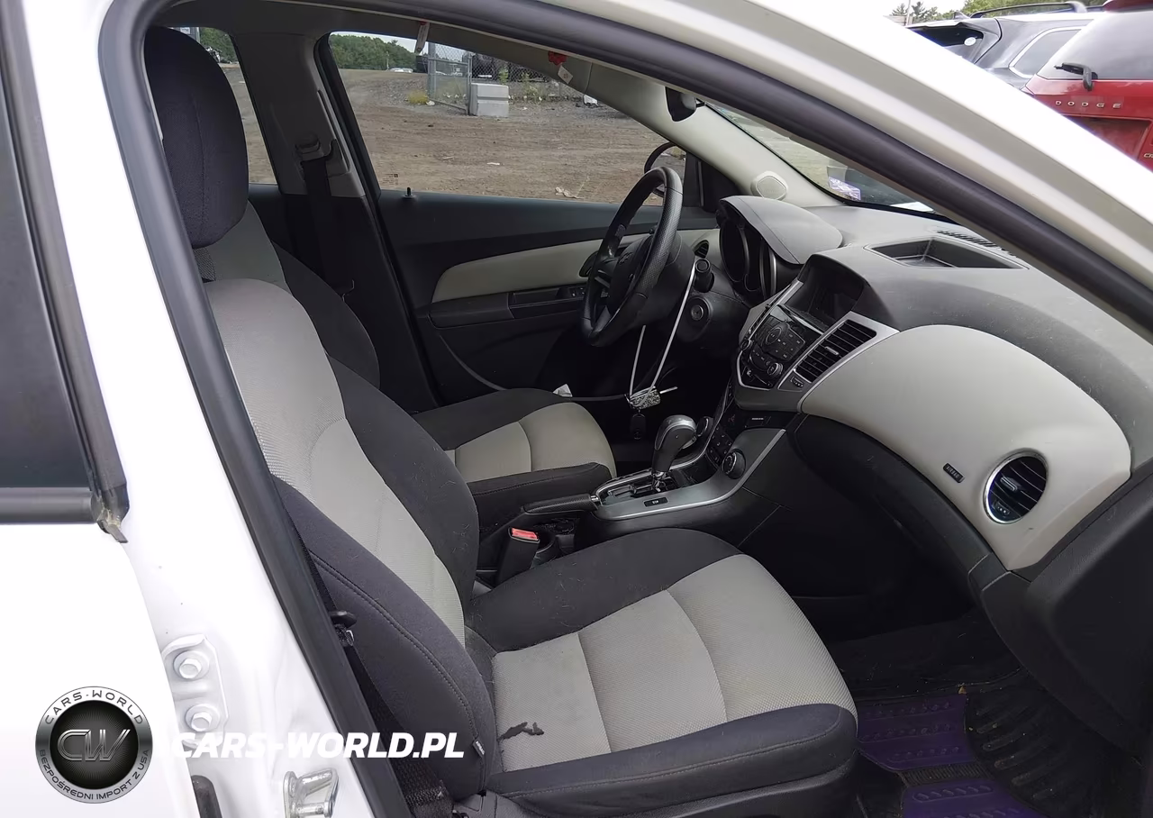 2013 Chevrolet Cruze Ls Auto VIN:1G1PA5SGXD7173503 - 5