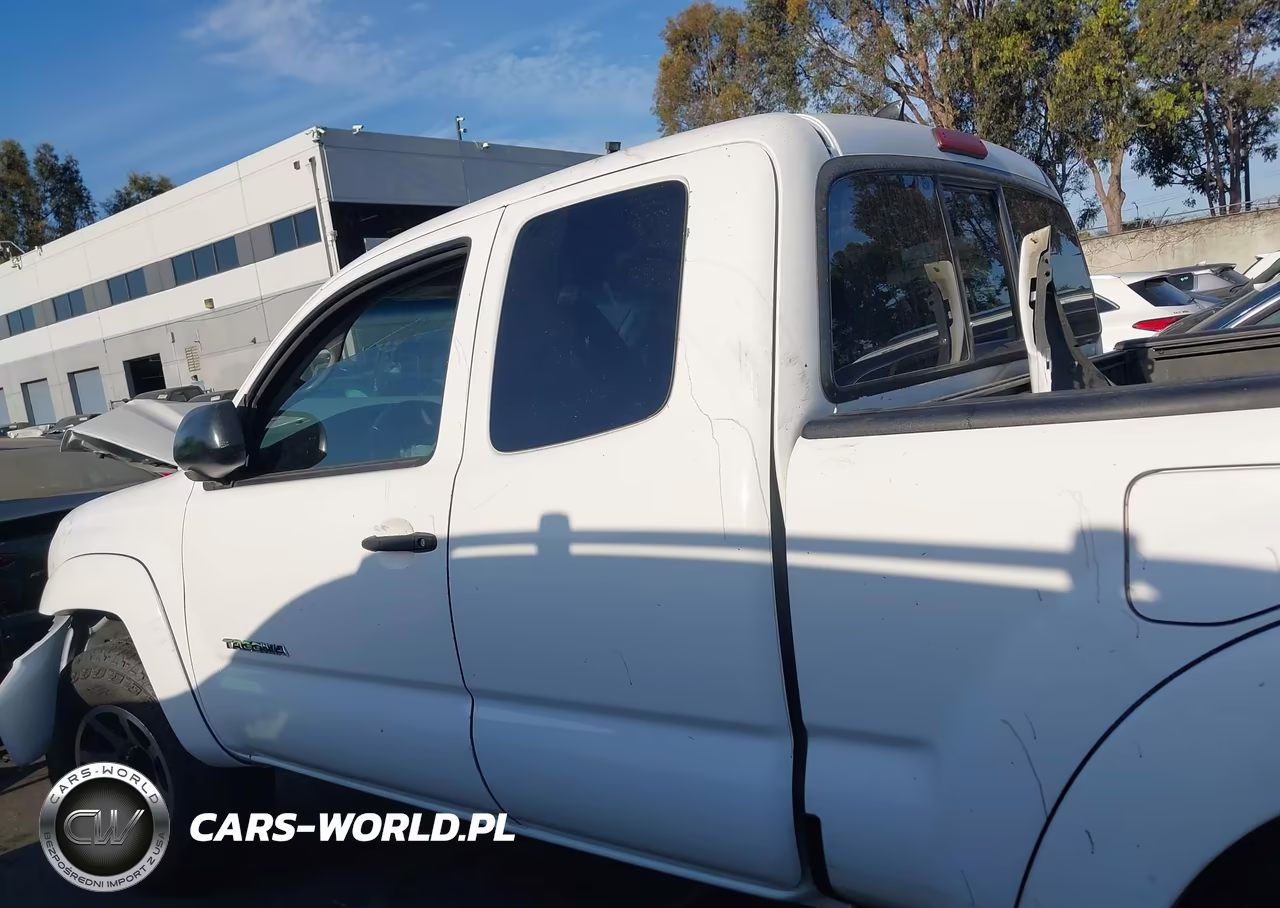 2014 Toyota Tacoma Prerunner VIN:5TFTX4GN5EX036749 - 14