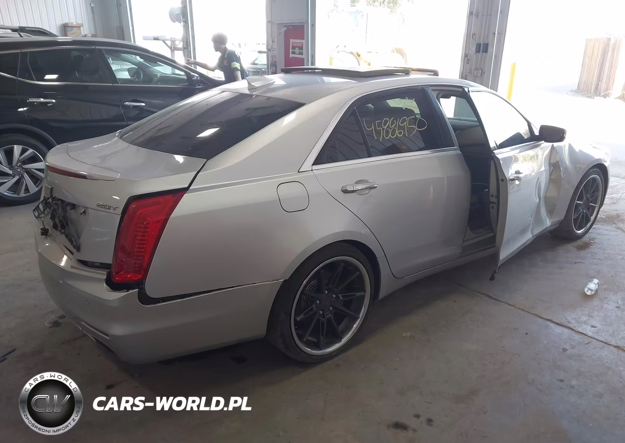 2016 Cadillac Cts Luxury Collection VIN:1G6AR5SX9G0125772 - 4