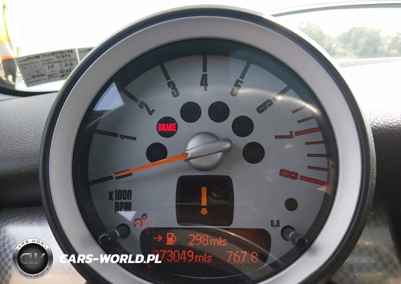 2008 Mini Cooper S VIN:WMWMF73578TT86598 - 7