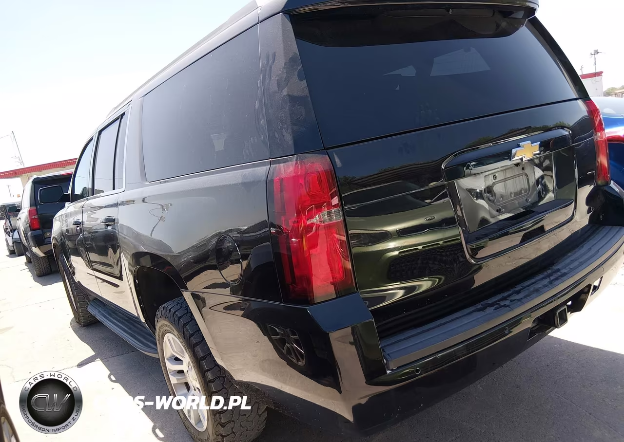2019 Chevrolet Suburban Lt VIN:1GNSCHKC9KR176198 - 3
