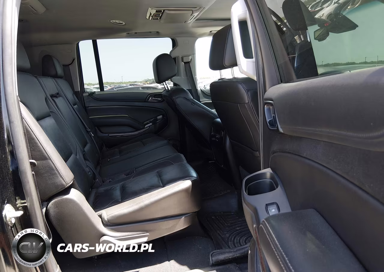 2019 Chevrolet Suburban Lt VIN:1GNSCHKC9KR176198 - 8