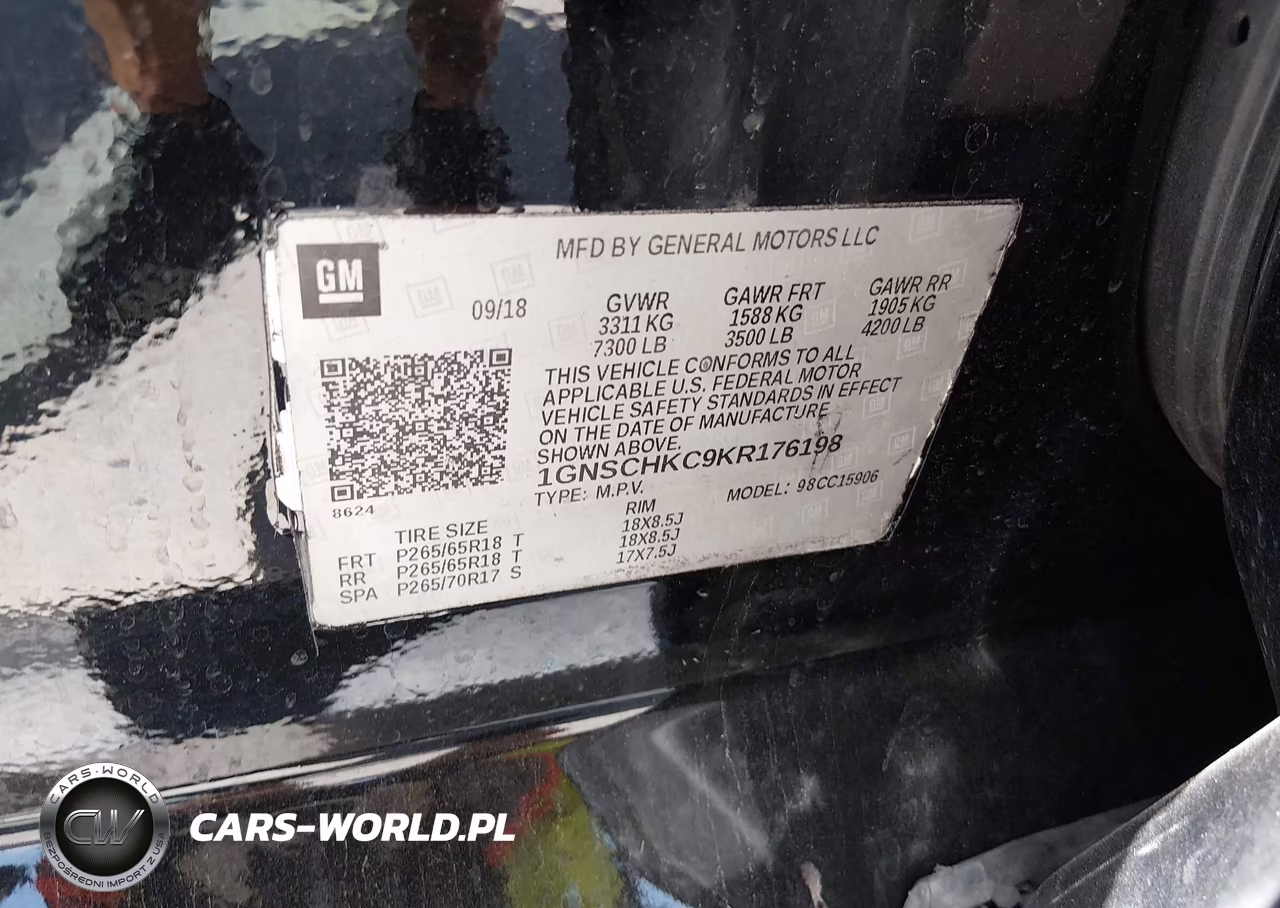 2019 Chevrolet Suburban Lt VIN:1GNSCHKC9KR176198 - 9