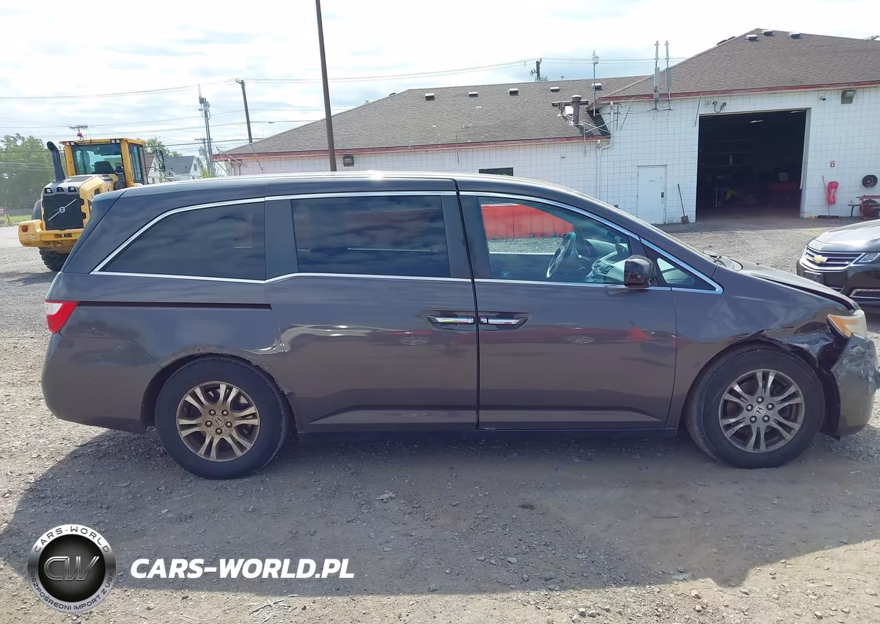 2011 Honda Odyssey Ex VIN:5FNRL5H46BB024312 - 13