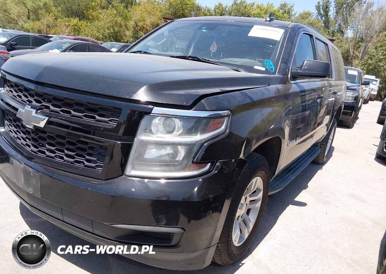 2019 Chevrolet Suburban Lt VIN:1GNSCHKC6KR137570 - 2