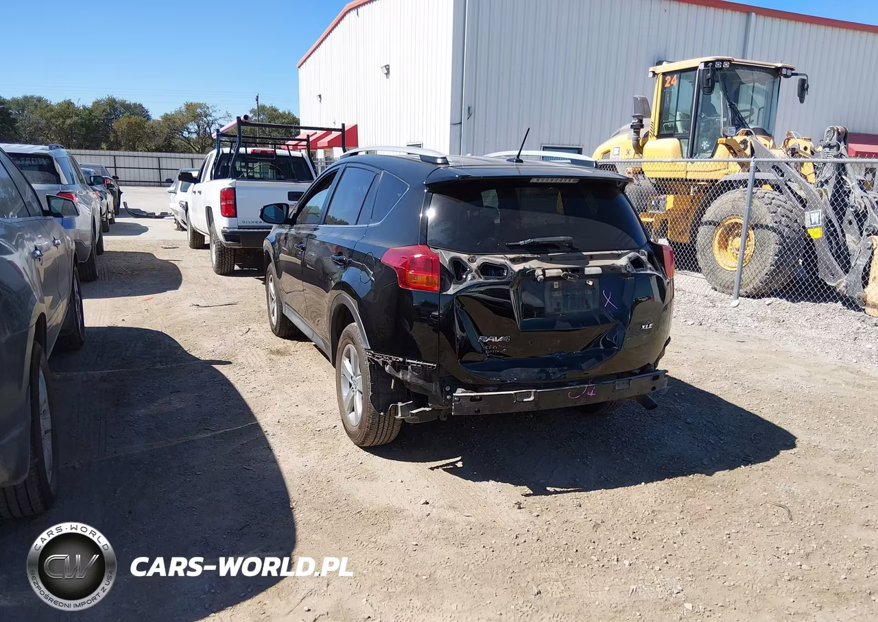 2015 Toyota Rav4 Xle VIN:2T3WFREV0FW185267 - 3