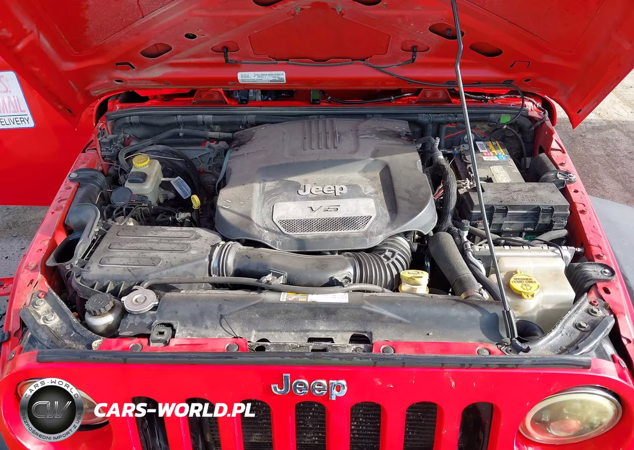 2015 Jeep Wrangler Unlimited Sport Rhd VIN:1C4BJWKG0FL652031 - 10