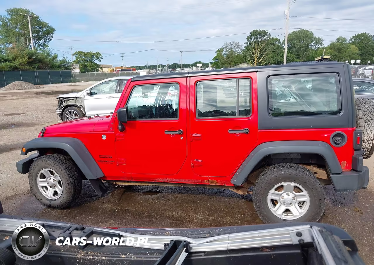 2015 Jeep Wrangler Unlimited Sport Rhd VIN:1C4BJWKG0FL652031 - 14