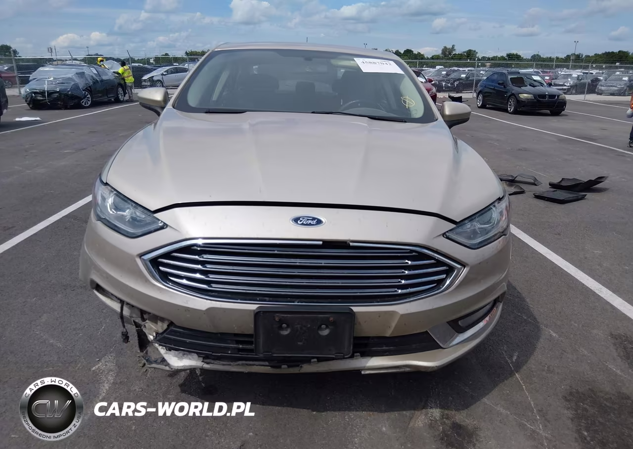 2018 Ford Fusion S VIN:3FA6P0G72JR136551 - 9